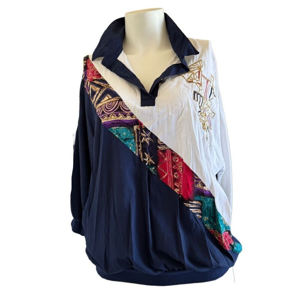Bonnie Blair women’s M-l sweatshirt sporty varsity white embroidered gold sporty